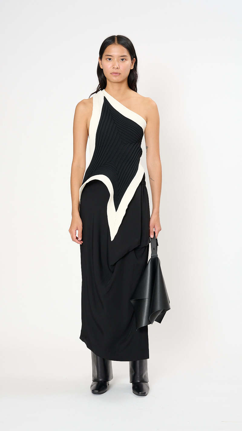 Issey Miyake Square Scheme 2 One Shoulder Top - Black