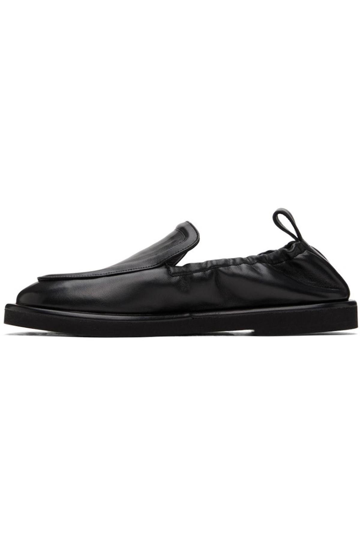 【関税込み】Studio Nicholson ブラック Donovan ローファー Studio Nicholson Donovan Loafers | Black | FARFETCH