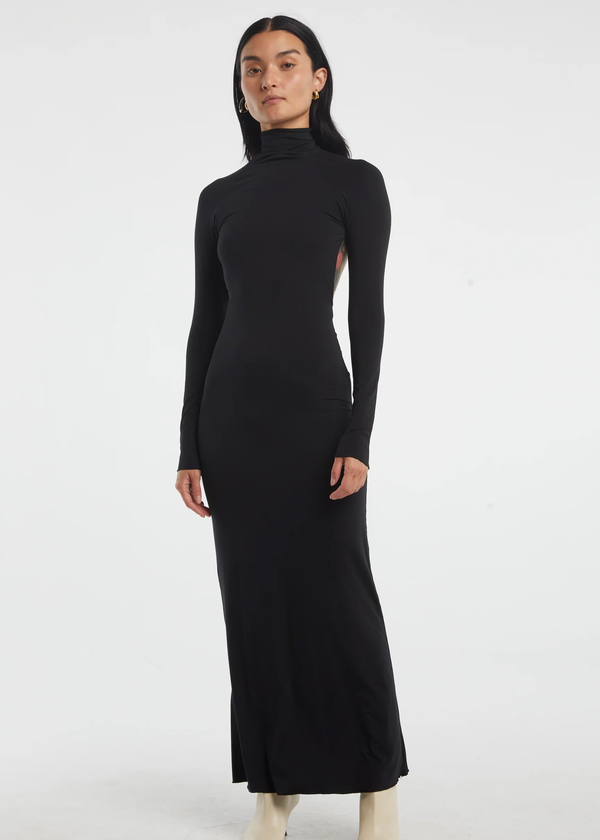 strapless open back dress Black Off Shoulder Long Sleeve Scrunch Butt Open Back Midi Dress – Hot  Miami Styles main image 1