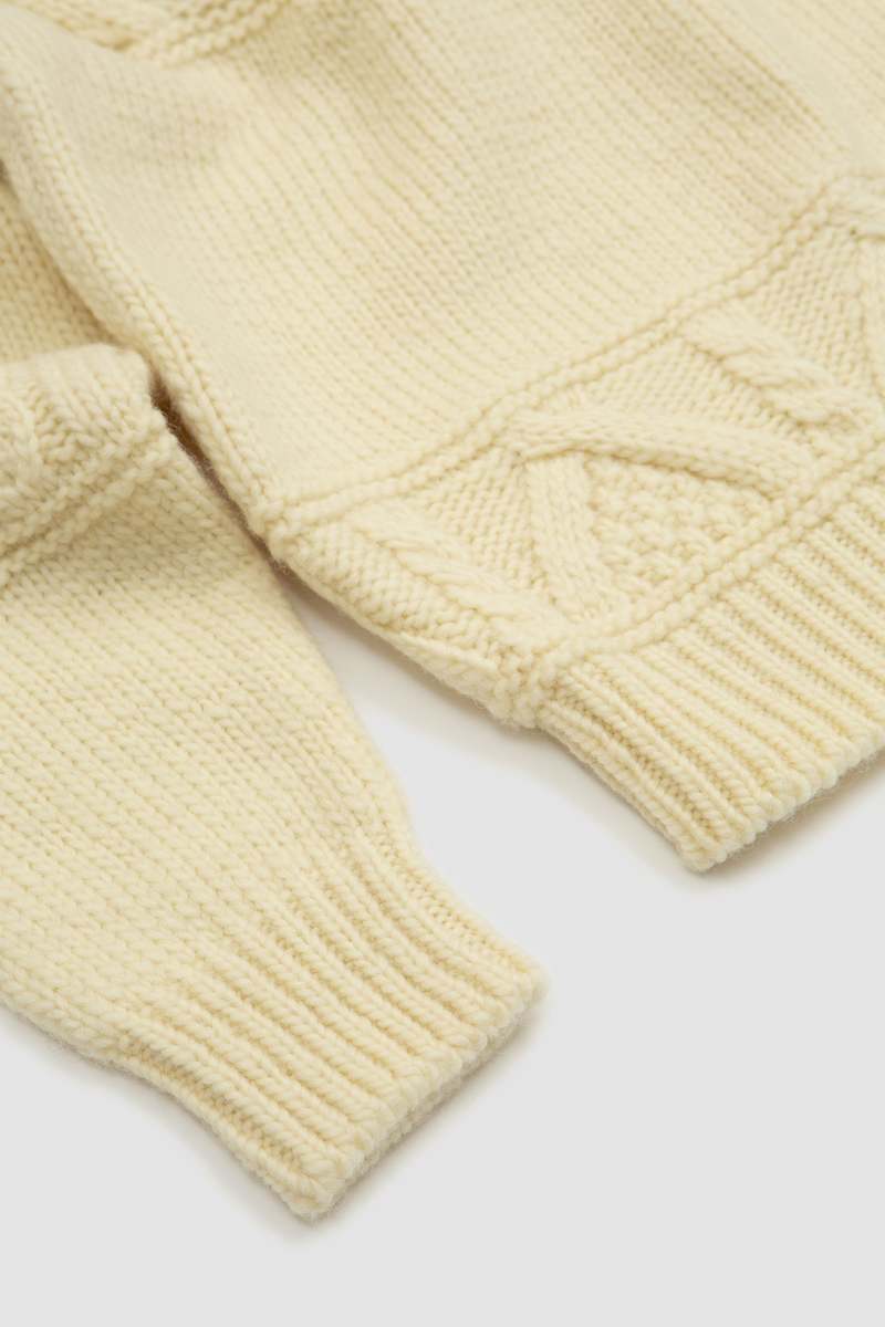 Batoner Spread Alan Crew Neck - Ivory | Garmentory