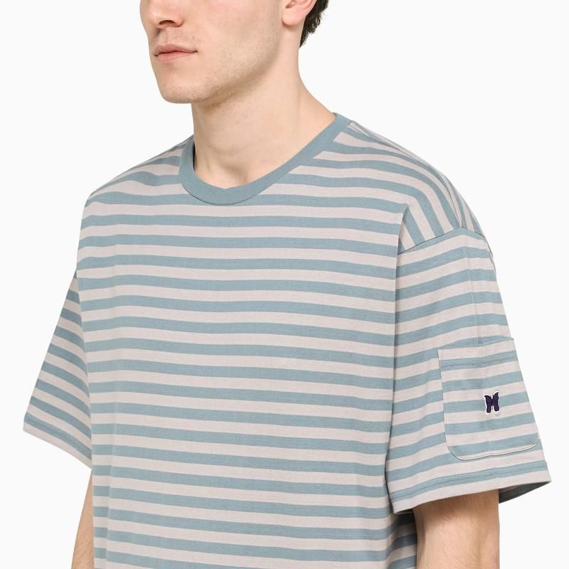 Tシャツ・カットソー Needles Men's Stripe Crew Neck T-Shirt MR313-Blue Grey Needles striped crew-neck T-shirt | Garmentory