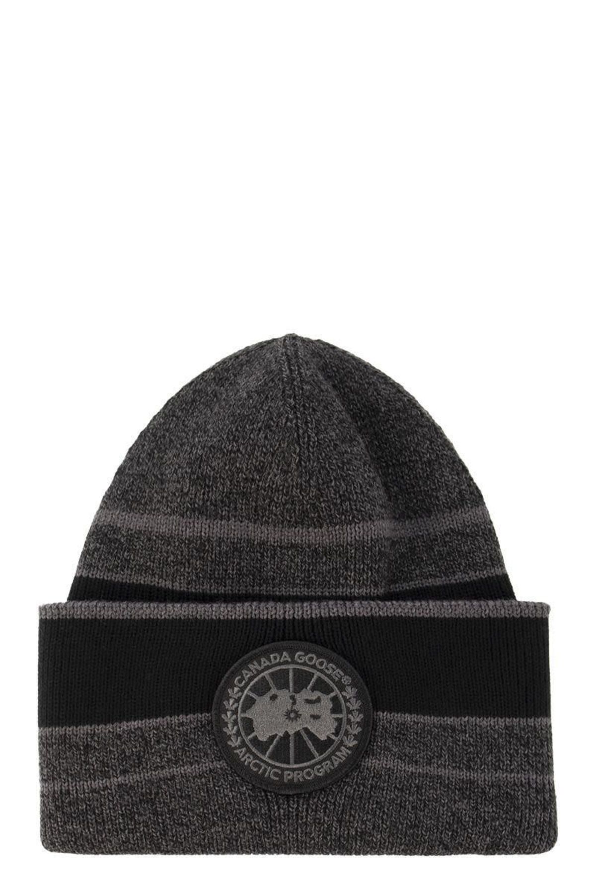 CANADA GOOSE Arctic Heritage striped hat | Garmentory display picture 1