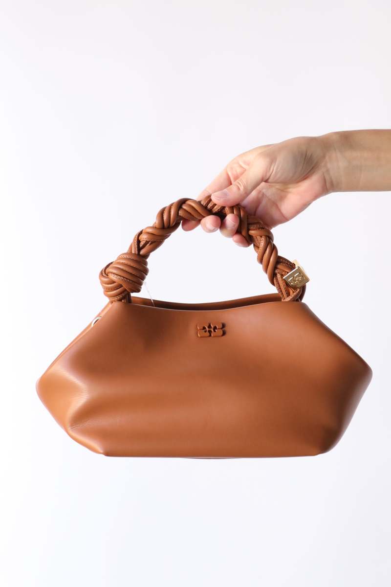 バッグ GANNI BOU BAG Small Caramelcaf Ganni Bou Bag - Caramel Cafe | Garmentory