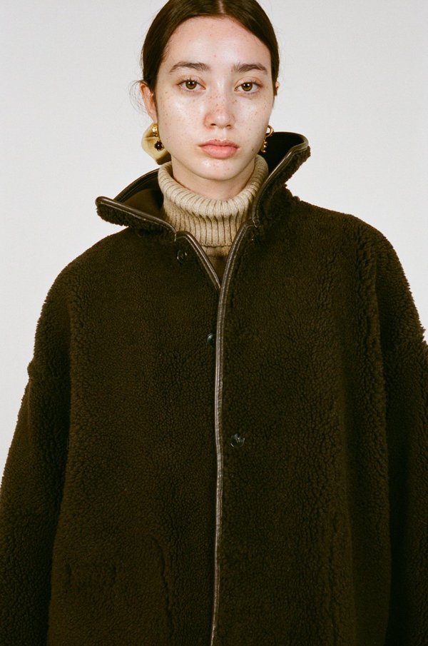 美品！archivio アウター CAWLEY Avis Sheepskin Jacket - Chocolate | Garmentory
