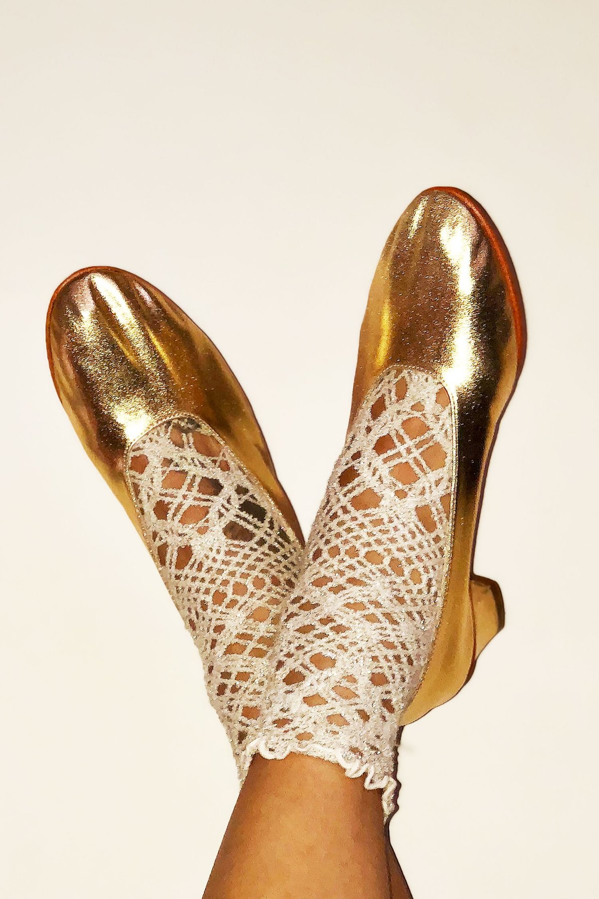 High-Glove-Shoe---Gold-