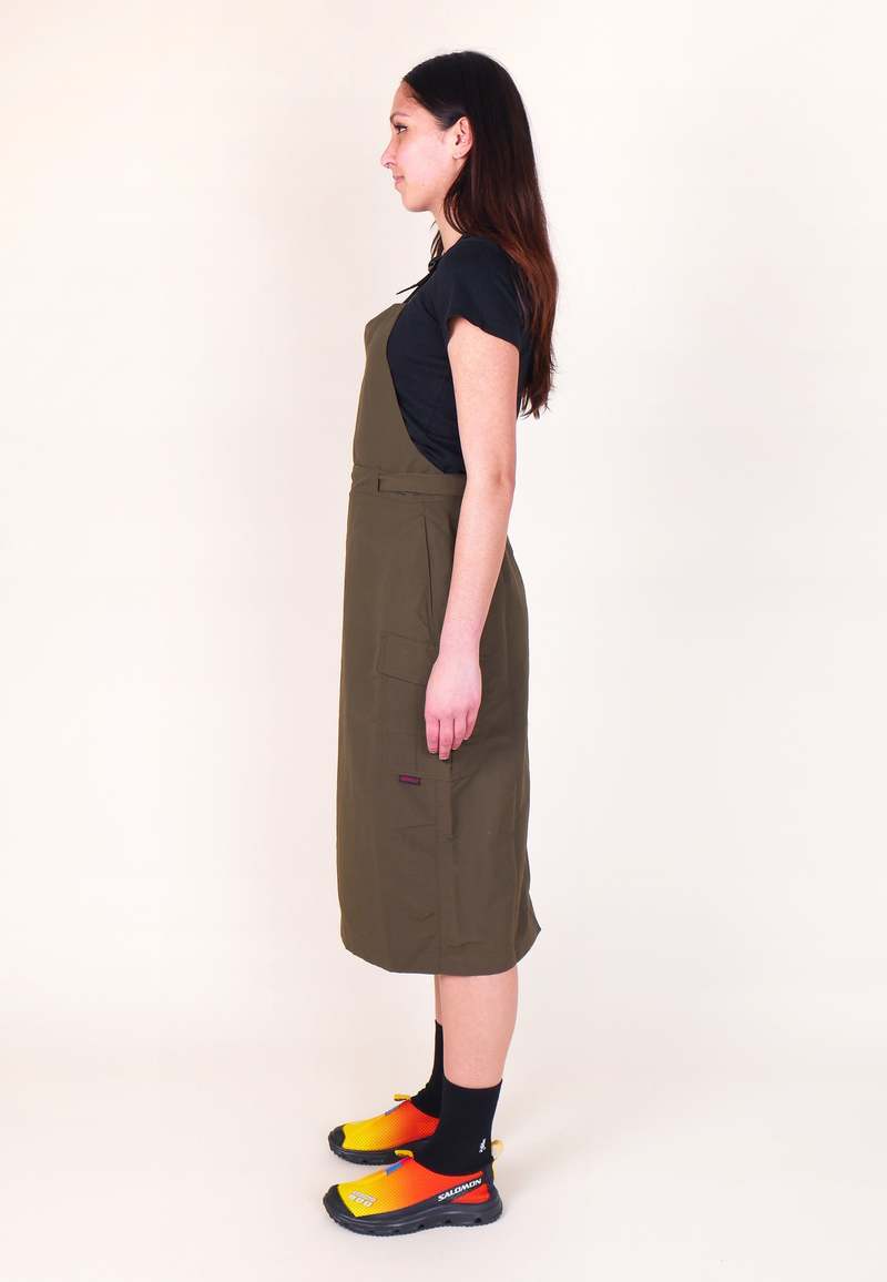 23AW【新品】GRAMICCI NYLON TUSSAH CONVERTIBLE APRON DRESS 定価15,400円 M G3FW-J027 グラミチ ナイロンコンバーチブルエプロンドレス Gramicci Nylon Tussah Convertible Apron Dress - Deep Olive