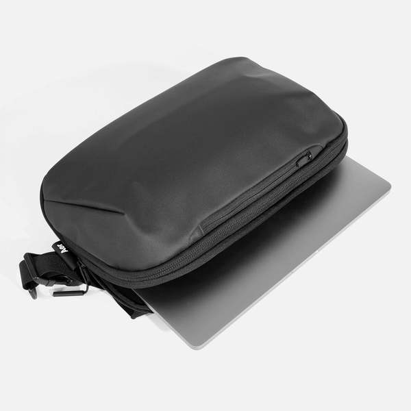 バッグ Aer Tech Sling 2 Aer Tech Sling 2 Review (Updated 2023) » Nomads Nation