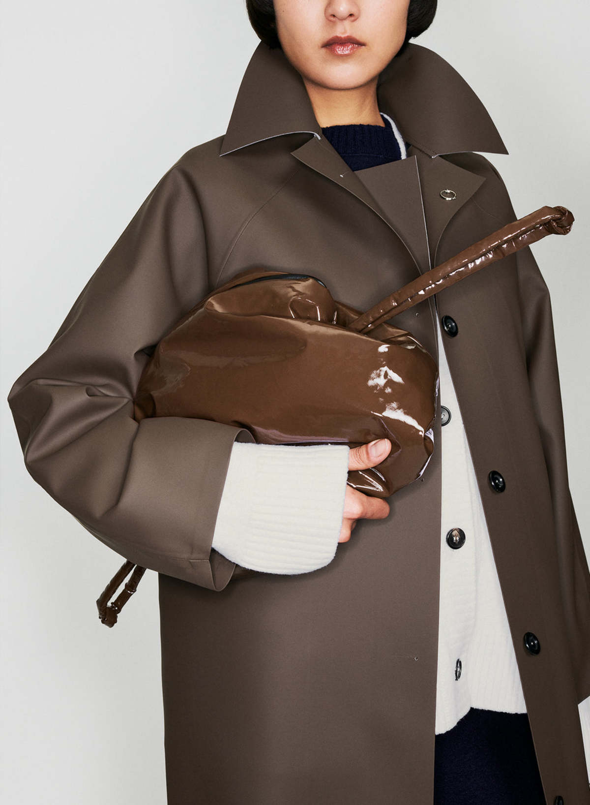 KASSL EDITIONS Pouch Lacquer バッグ Kassl Pouch Lacquer Handbag | $224.90 | Saint Bernard