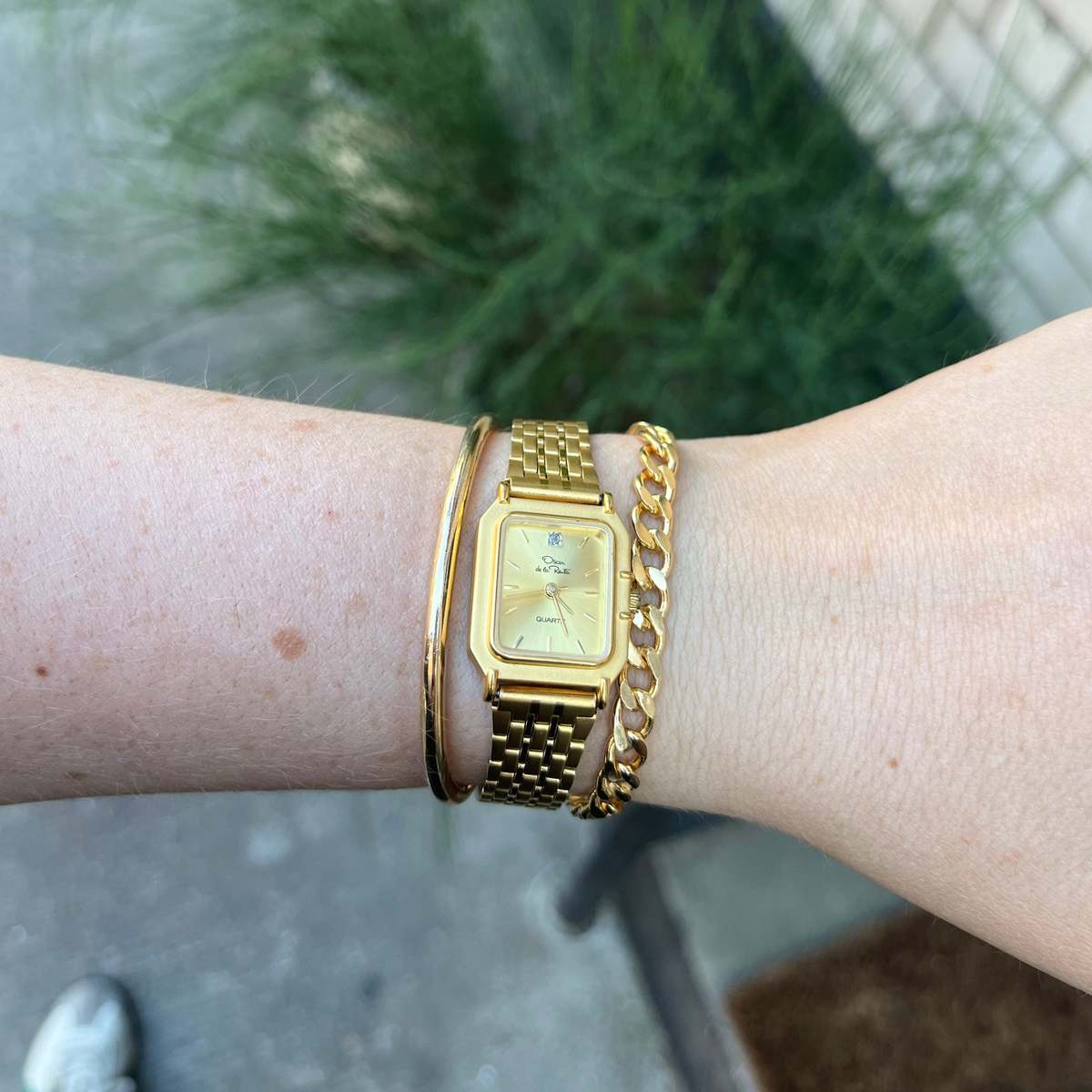 Vintage Oscar De La Renta Watch | Garmentory display picture 1