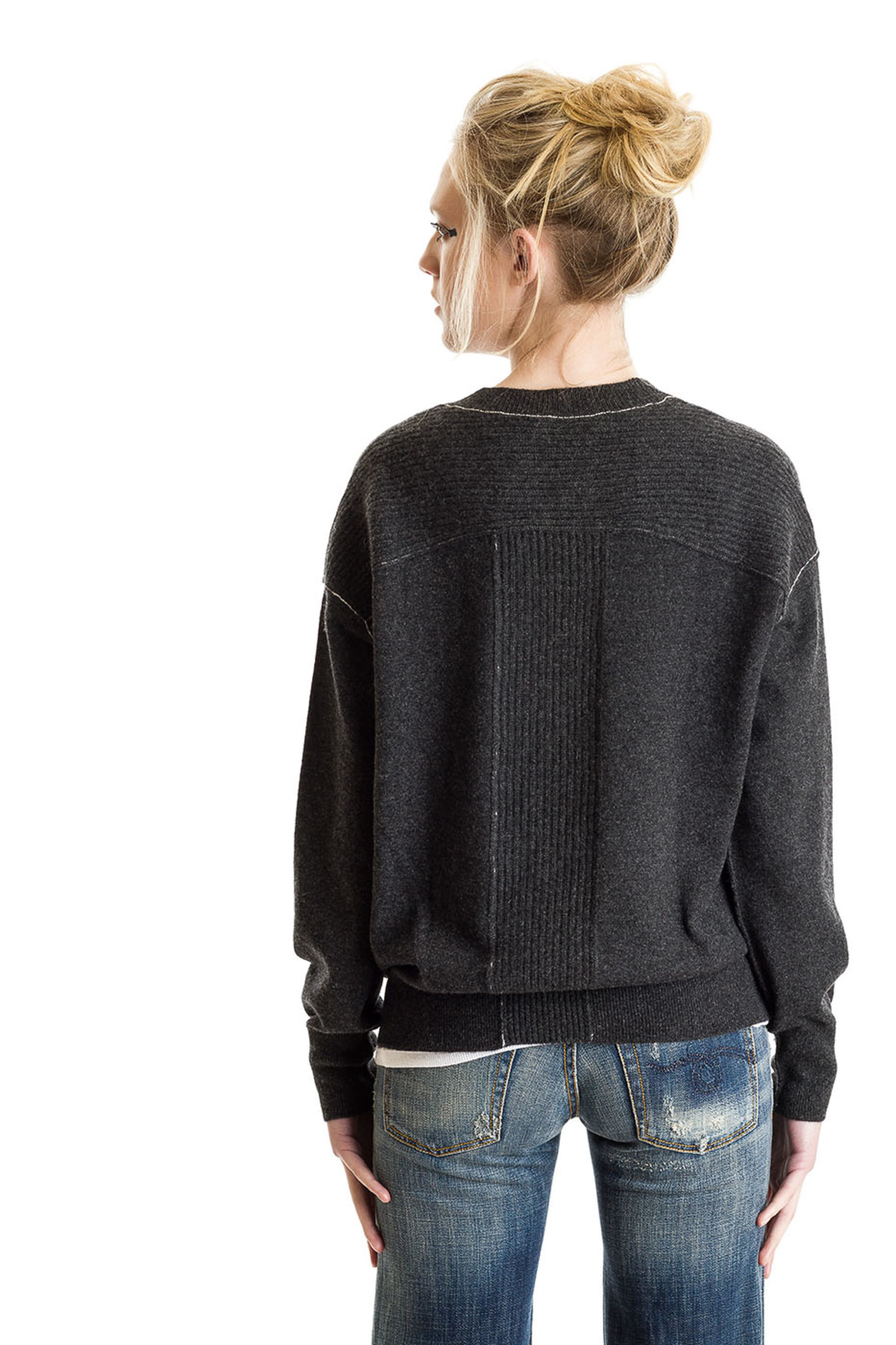 Paychi Guh Cashmere Boyfriend Pullover - Charcoal - Image 2 of 4