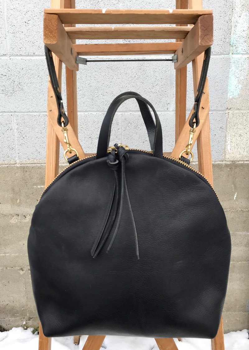 Eleven Thirty Annie Large Shoulder bag in Black