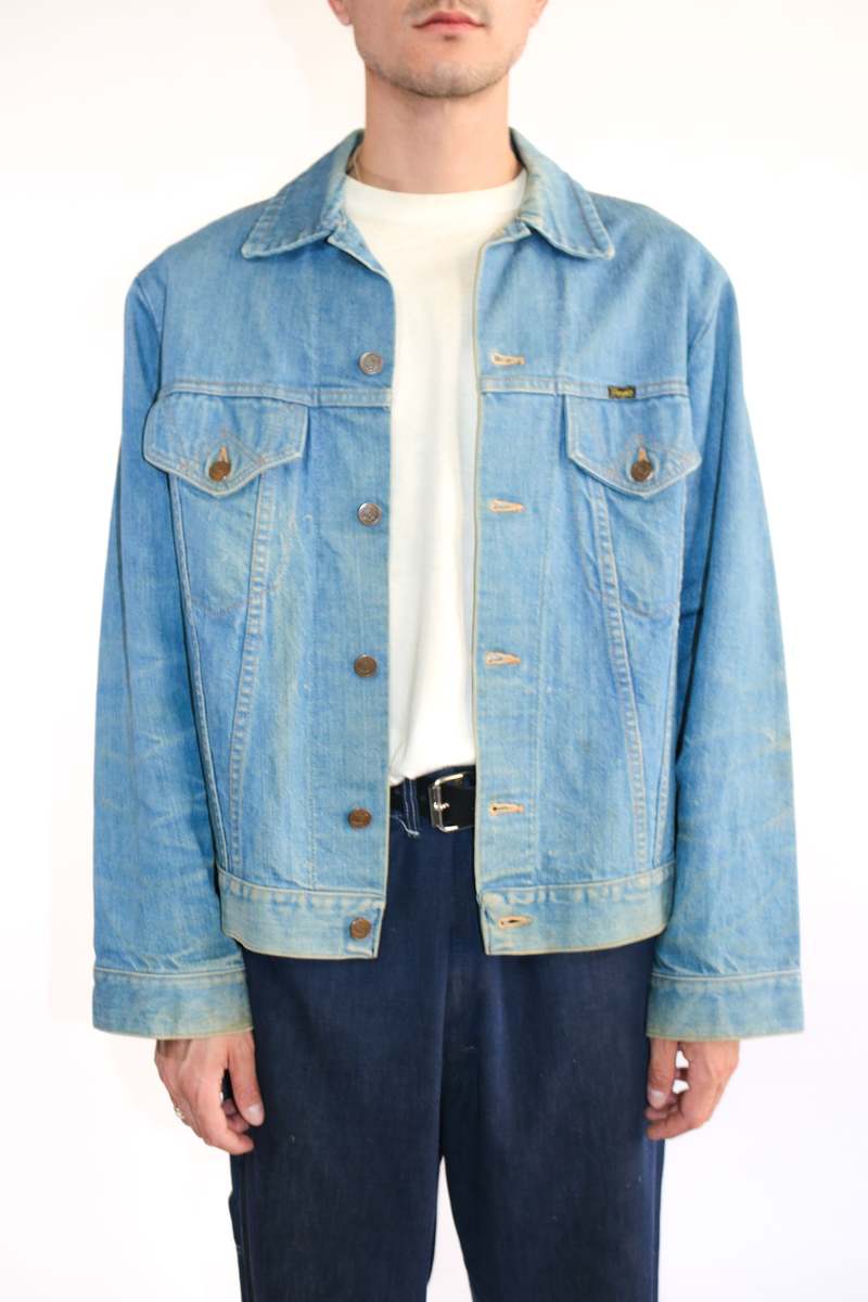 ジャケット・アウター 40s \"Beautiful Sun-faded\" Denim Jacket 🔥 Thrased Sun Faded Denim Jacket – Large – Pre-Loved 🔥 | eBay