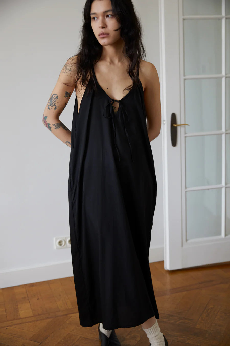 the-scoop-neck-dress-in-black-