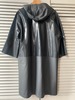 Tre Liljor Raincoat in Charcoal - Thumbnail 4