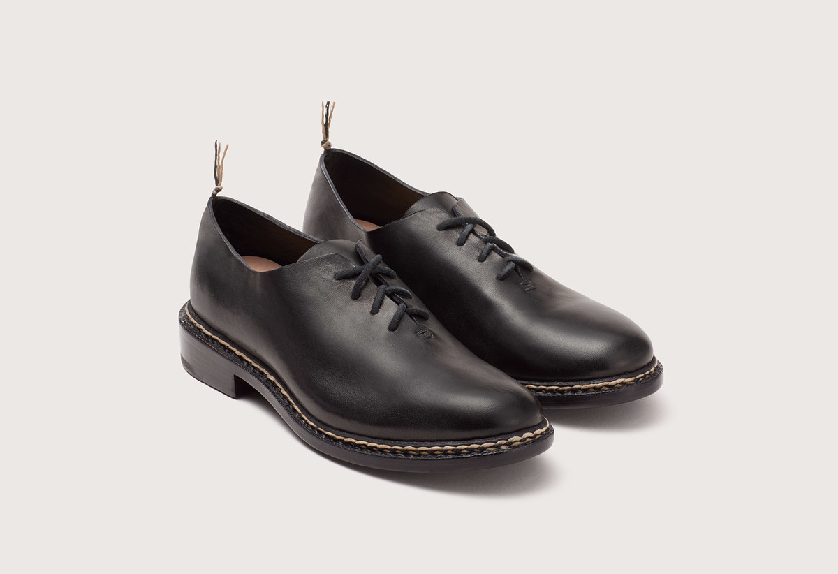 靴 FEIT Classic Oxford Hand Sewn Black Leather Sneaker | Classic Low - FEIT