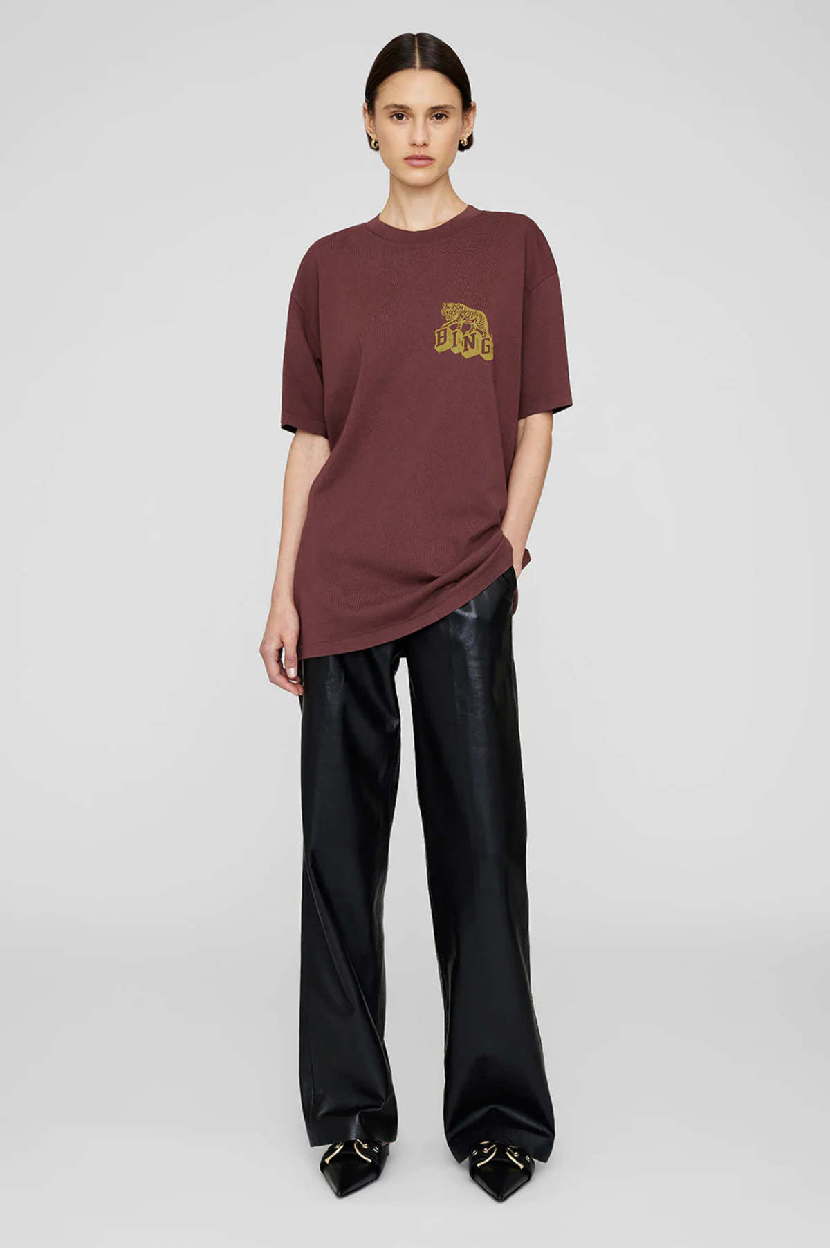 Anine Bing Walker Tee Brand in Vintage Black – Leigh's of
