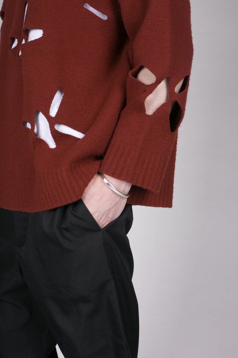 トップス OAMC Laser Cut Felted Sweater OAMC（オーエーエムシー）の「OAMC オーエーエムシー / Laser