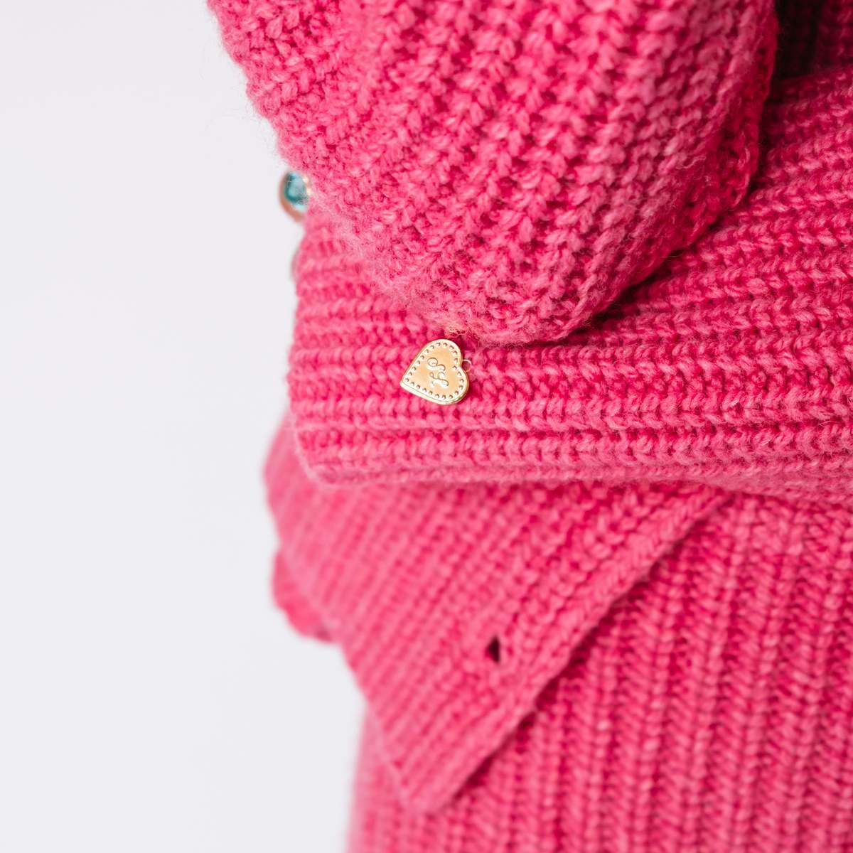 Cardigan Carnation