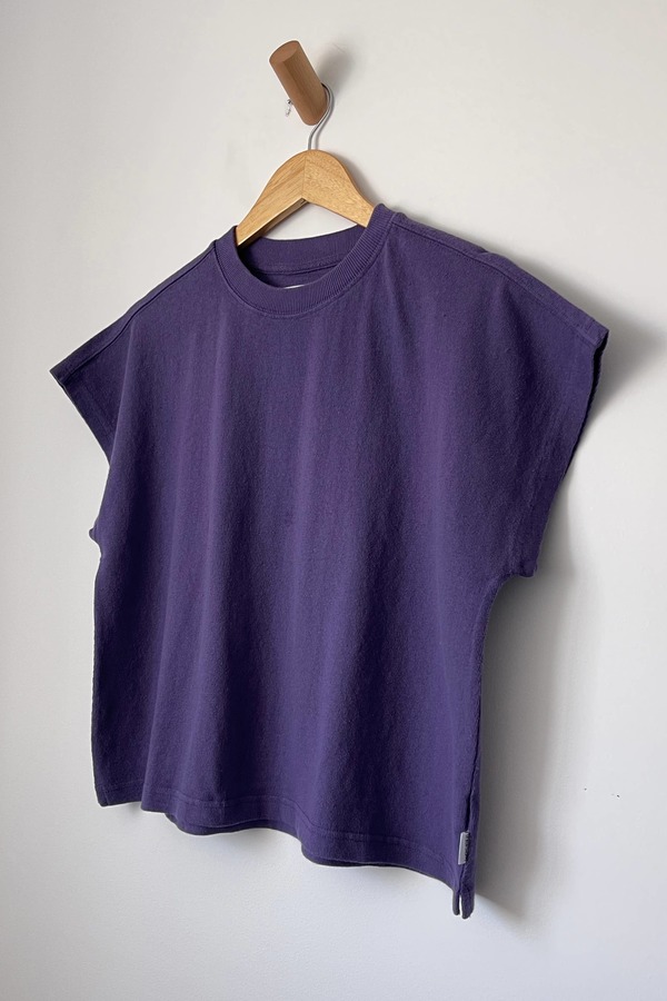 Le Bon Shoppe - Jeanne Tee Black