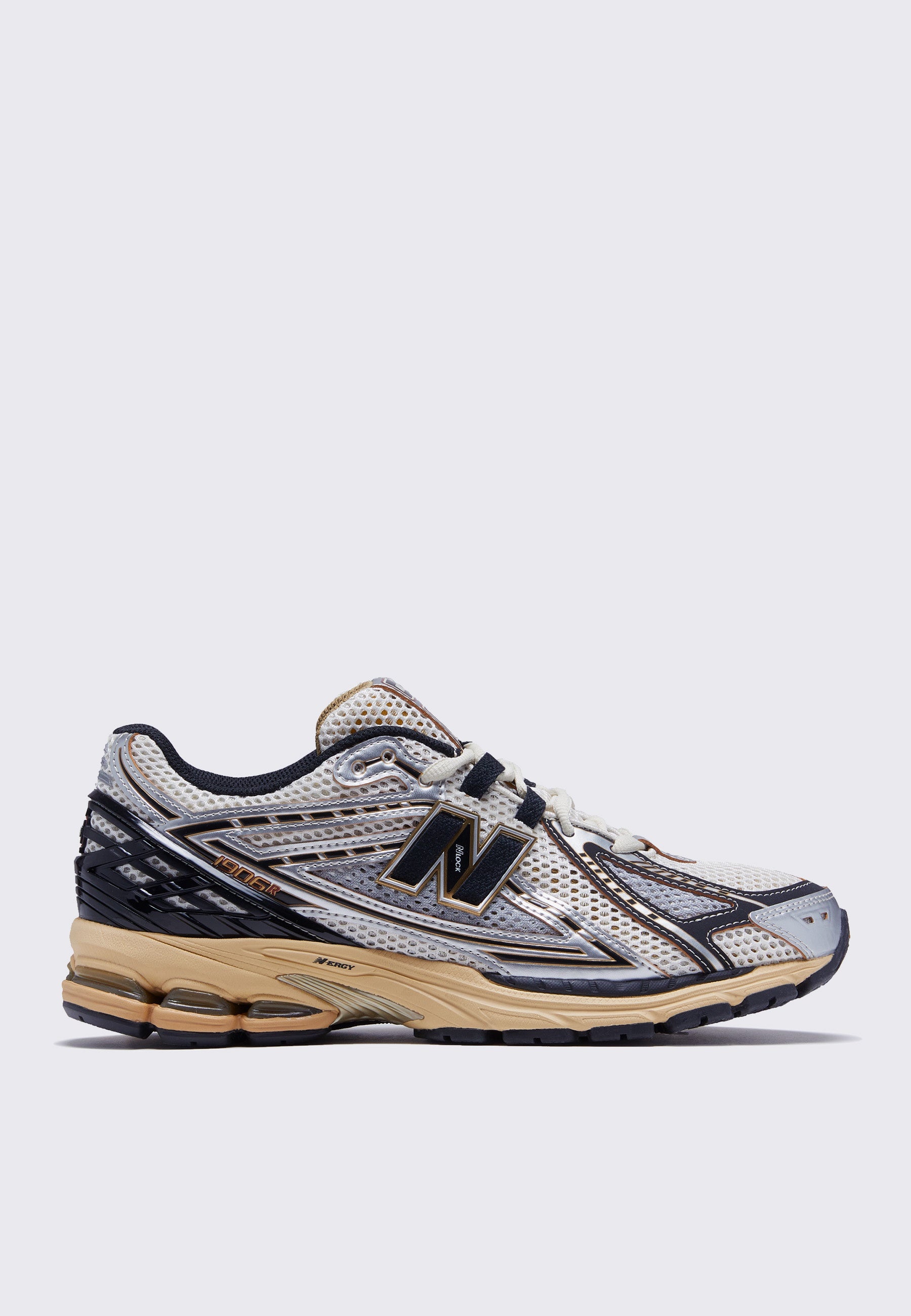 大人気☆NEW BALANCE☆ M1906RAV VINTAGE GREY LLIC SILVER New Balance Vintage Metallic - Silver | Garmentory