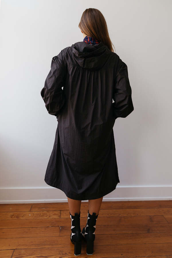 【AMOMENTO】23fw SHIRRING HOODIE DRESS Shirring Hoodie Dress, Black | Garmentory