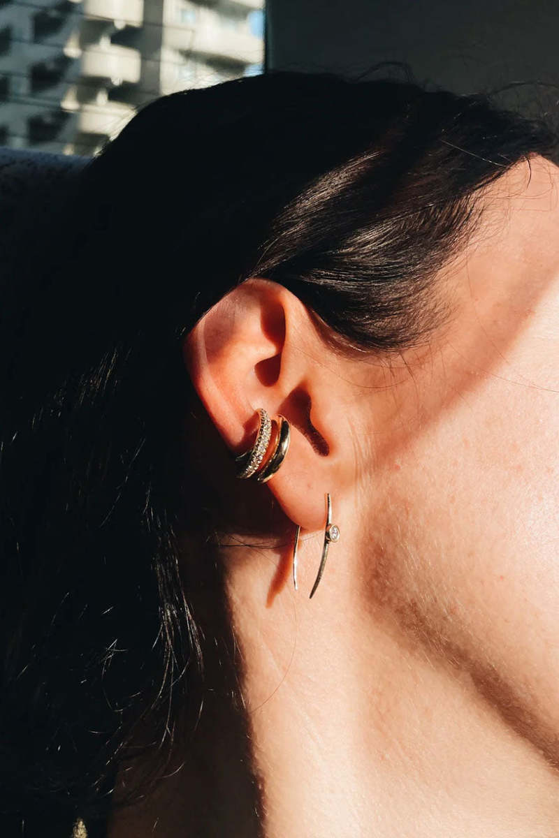 【Gabriela Artigas】Infinite Earring with Floating Diamond Medium Infinite Tusk Earring with Floating Diamond