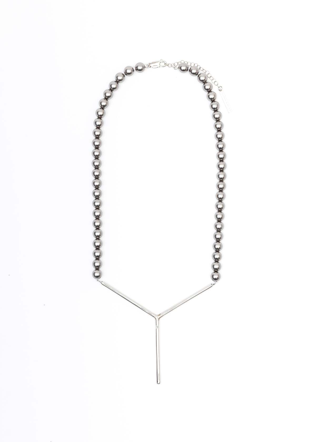 Y/project Pearls Maxi Y Necklace Silver/Grey Garmentory