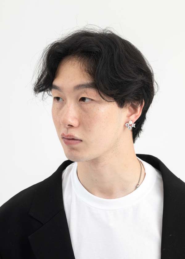 DEPARTMENT Rhinestone And Pearl LAI DIAN Earring - White Gold DEPARTMENT Rhinestone And Pearl LAI DIAN Earring - White Gold