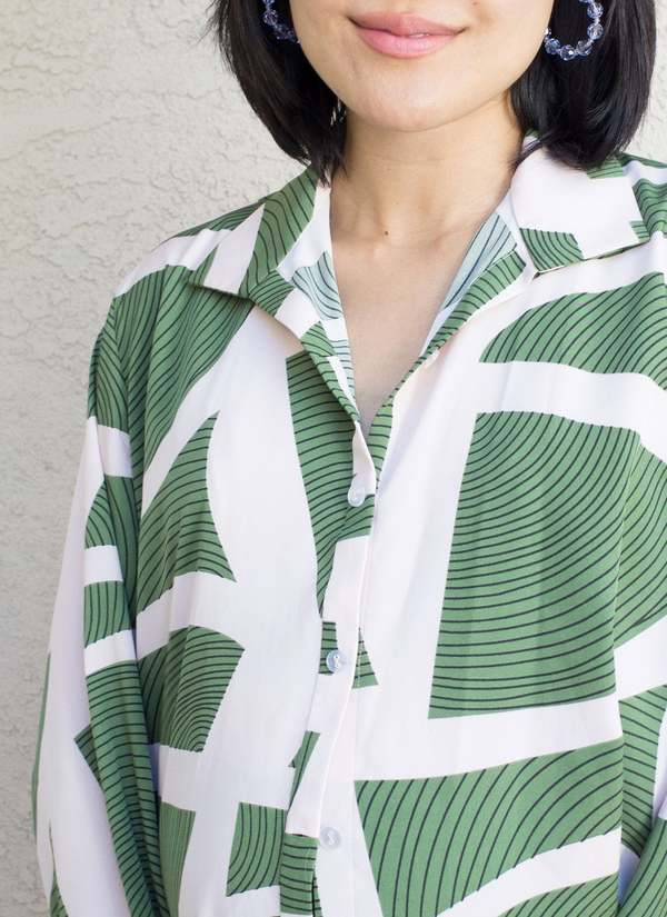 KAAREM  Annato Long Sleeve Button-Up Collar Shirt Unisex Green La Gang Leaf Print - Multi