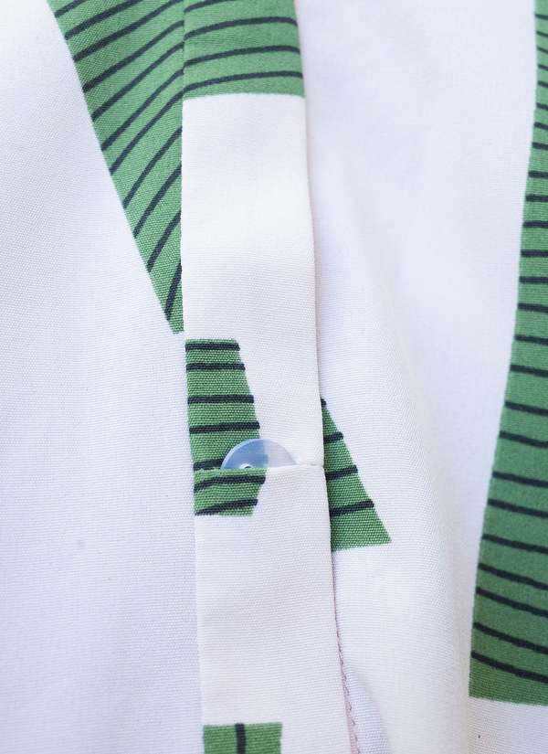 KAAREM  Annato Long Sleeve Button-Up Collar Shirt Unisex Green La Gang Leaf Print - Multi