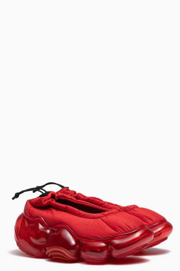 grounds Moopie Pumps - Red Blood | Garmentory