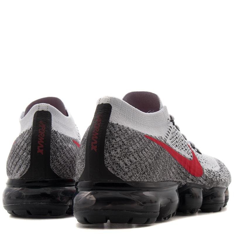 nike air vapormax flyknit platinum red black