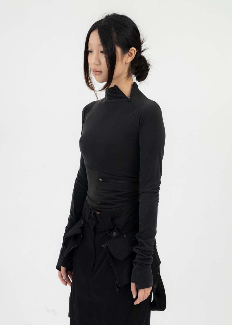 Hyein Seo POCKET LONG SLEEVE - BLACK | Garmentory