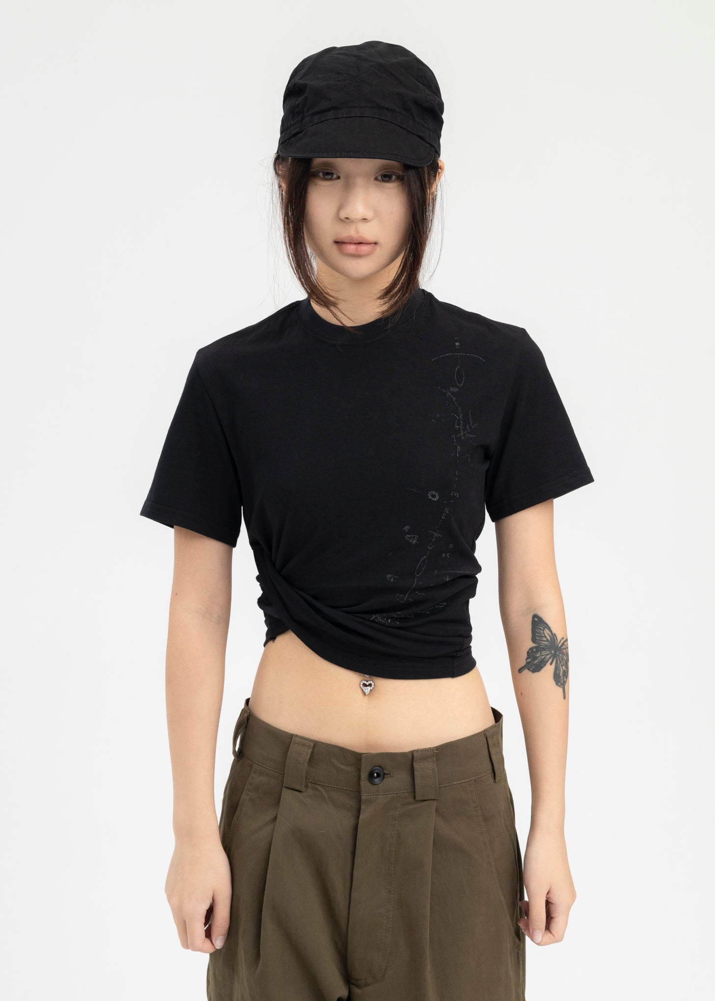 Hyein Seo BLACK TWISTED T-SHIRT - Black | Garmentory