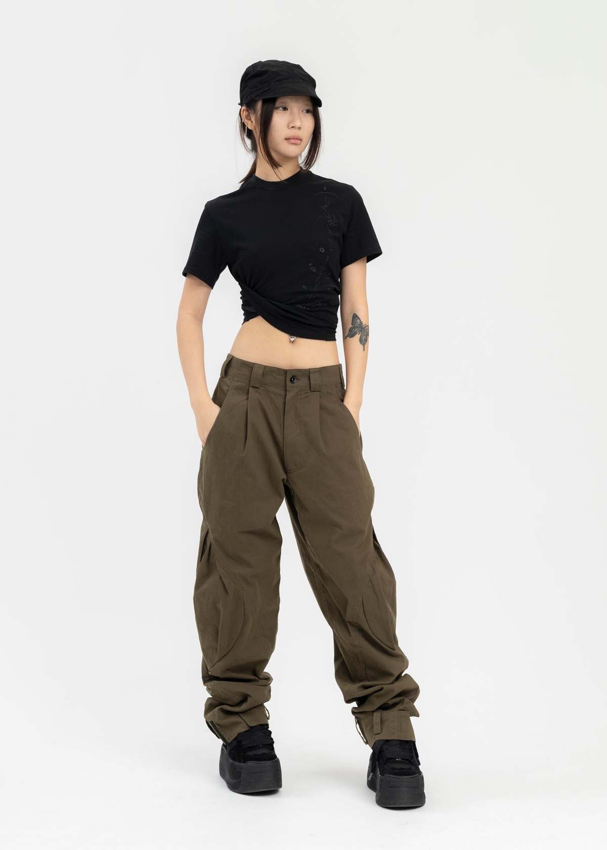 Hyein Seo KHAKI CARGO PANTS - Khaki | Garmentory