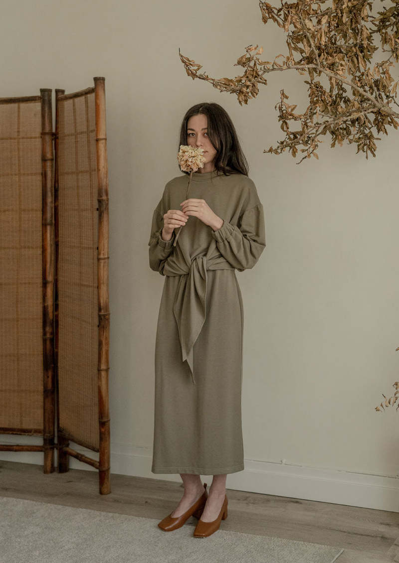Vestige Story Dialogue Sweatshirt - Artichoke Vestige Story Dialogue Sweatshirt - Artichoke
