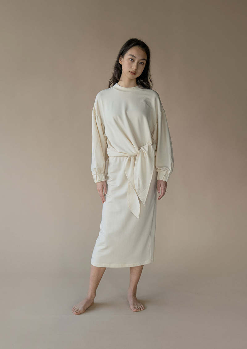 Vestige Story Dialogue Sweatshirt - Cream Vestige Story Dialogue Sweatshirt - Cream