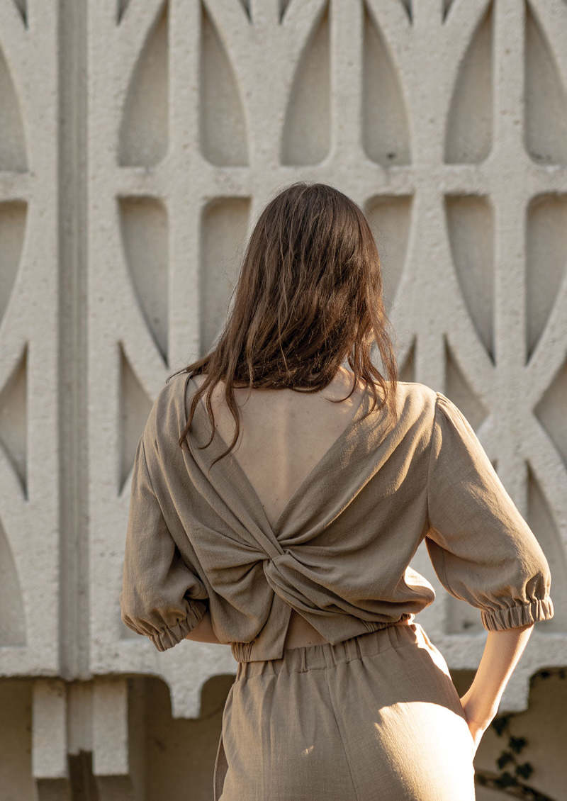 Vestige Story Hyle Top - Oat Vestige Story Hyle Top - Oat