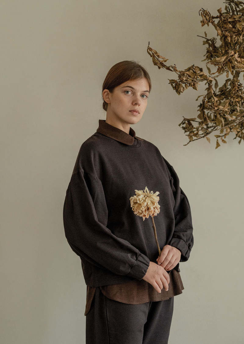 Vestige Story Monologue Sweatshirt - Burnt Umber Vestige Story Monologue Sweatshirt - Burnt Umber