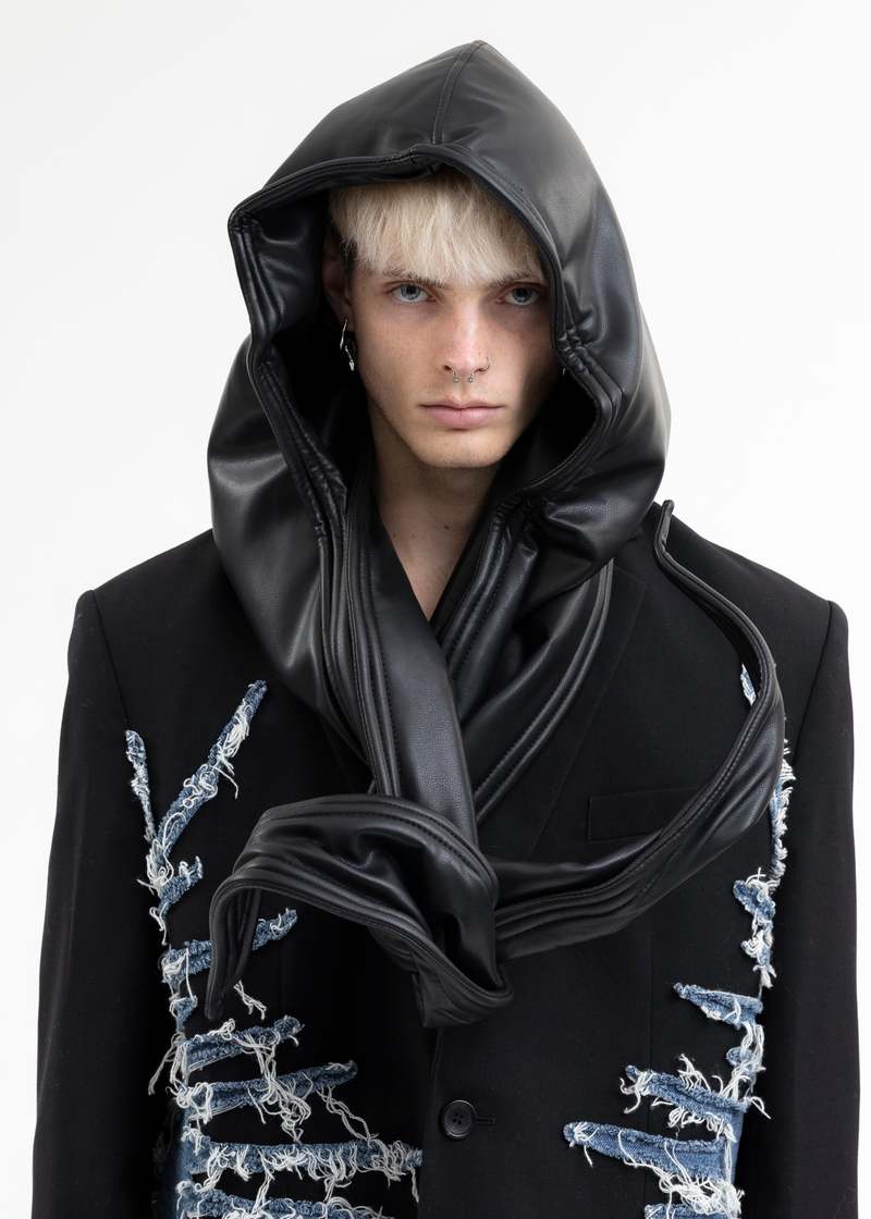 ファッションシーンで話題のこれから流行るブランド12選 Leather Wire Y/project Hood Garmentory | Black - 帽子