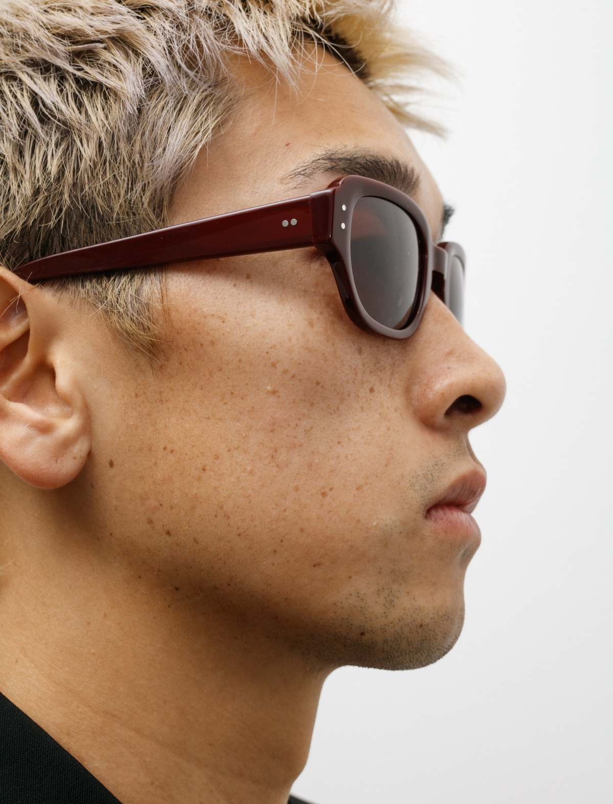 Sun Buddies Pyle Sunglasses - Solid Bourgogne | Garmentory