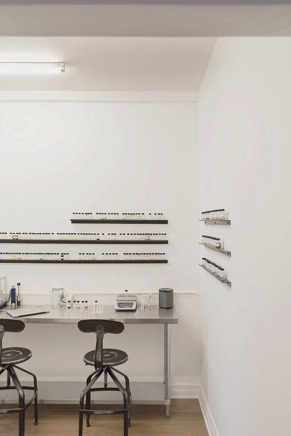 Orris-perfumery-los-angeles-ca-logo-1543519479